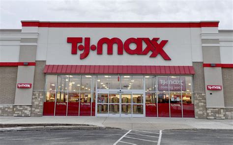 Welcome to T.J.Maxx! Stop in to shop high-end designer fashion and brand names you love, all at prices that let your individual style shine. ... Plus, new styles arrive all the time, so you never know what you'll discover next. Open Until Local Time Mon-Sat: 9:30AM-9:30PM, Sun: 10AM-8PM. 580-536-2399 Share On Pinterest Share …